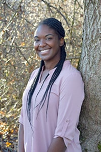 staff-alexis-lowe
