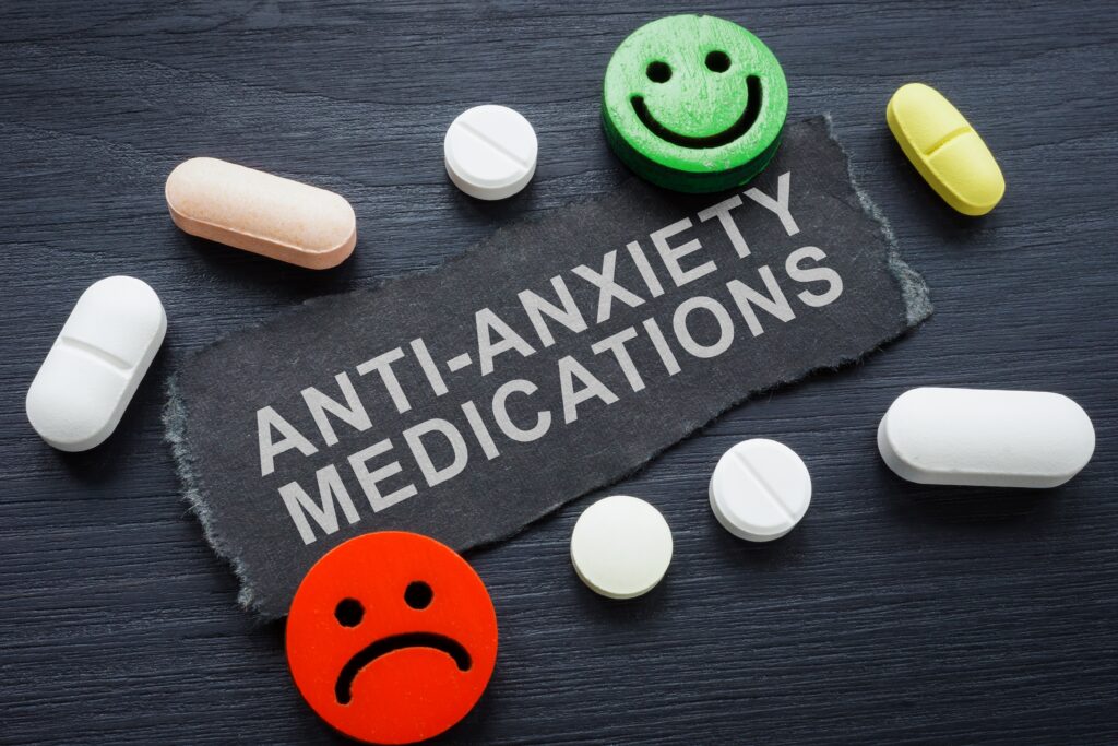 Various types of anti-anxiety pills and tablets represents the similarities between buspirone vs xanax.