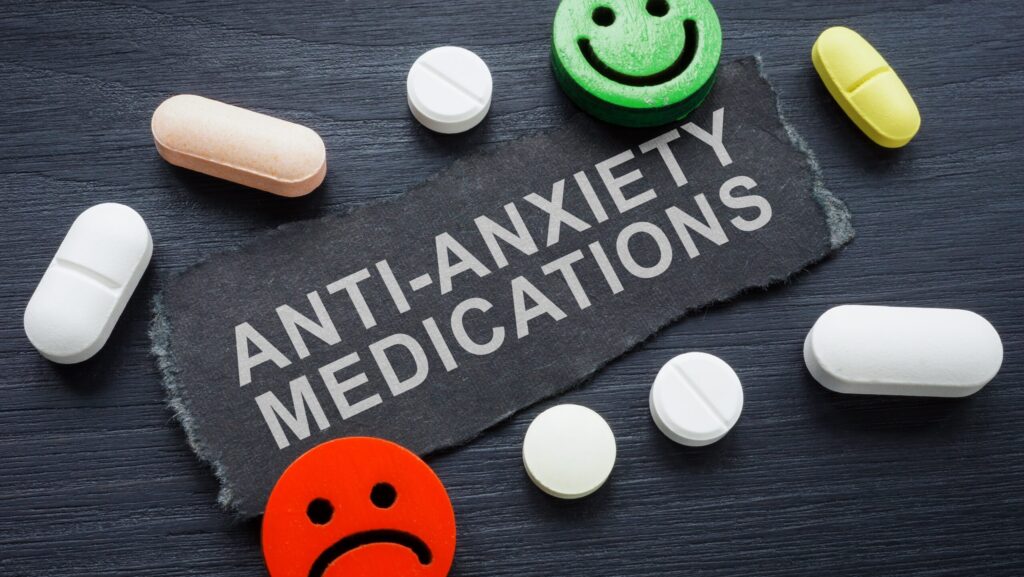 Various types of anti-anxiety pills and tablets represents the similarities between buspirone vs xanax.