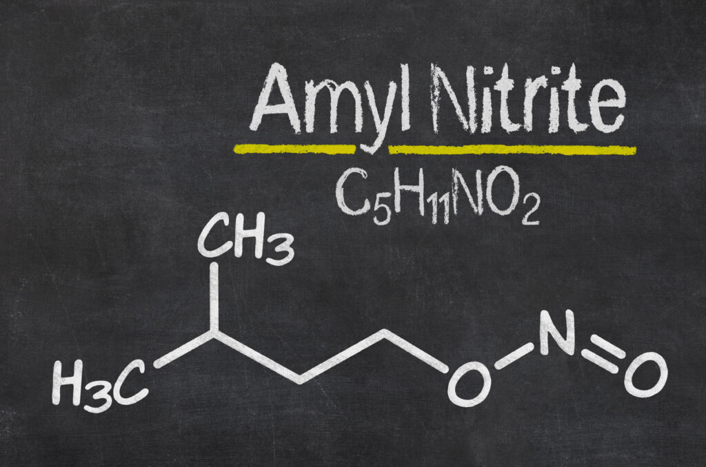 A chart showing the chemical formula for Amyl Nitrate poppers.
