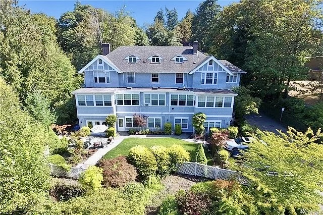 Beautiful exterior of a 3 story, blue, historical victorian home used as a medical detox in Kirkland Washington