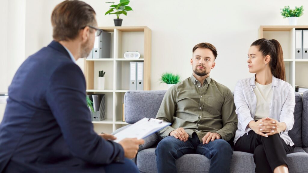 A young couple looking for cognitive behavioral therapy near them.